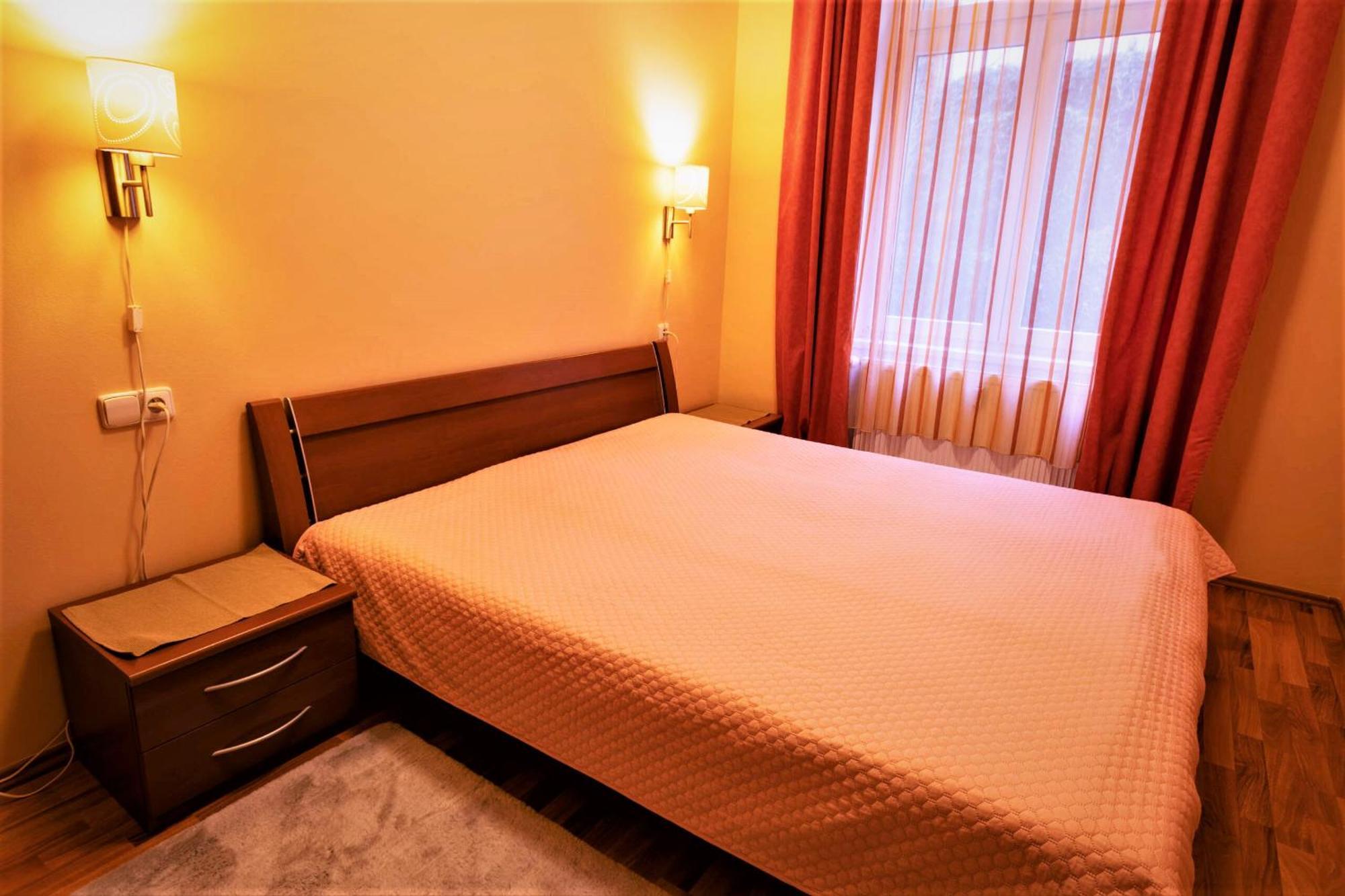 Apartmany U Tri Jehnatek Karlovy Vary Bagian luar foto